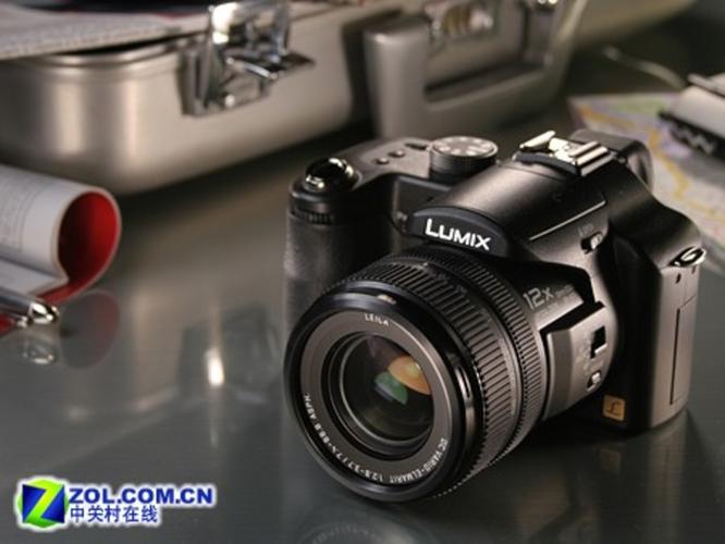 松下FZ50数码相机：拍摄专业级别的照片，轻松记录美好回忆！